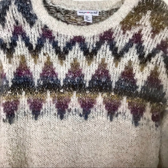 Wearing your ❤️ on your sleeve -Wool thick sweater - Picture 2 of 6